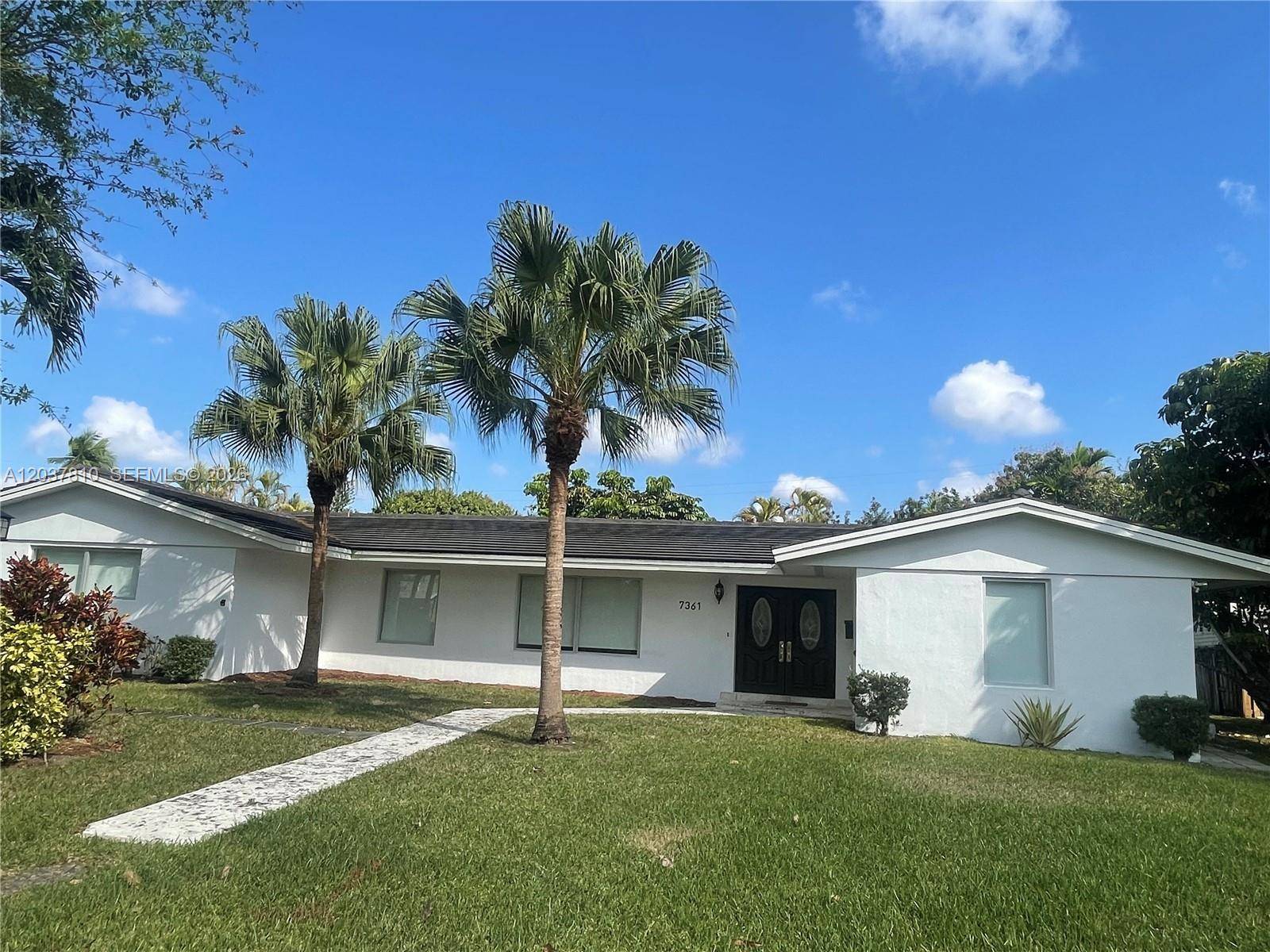 7361 SW 117th TerPinecrest - picture