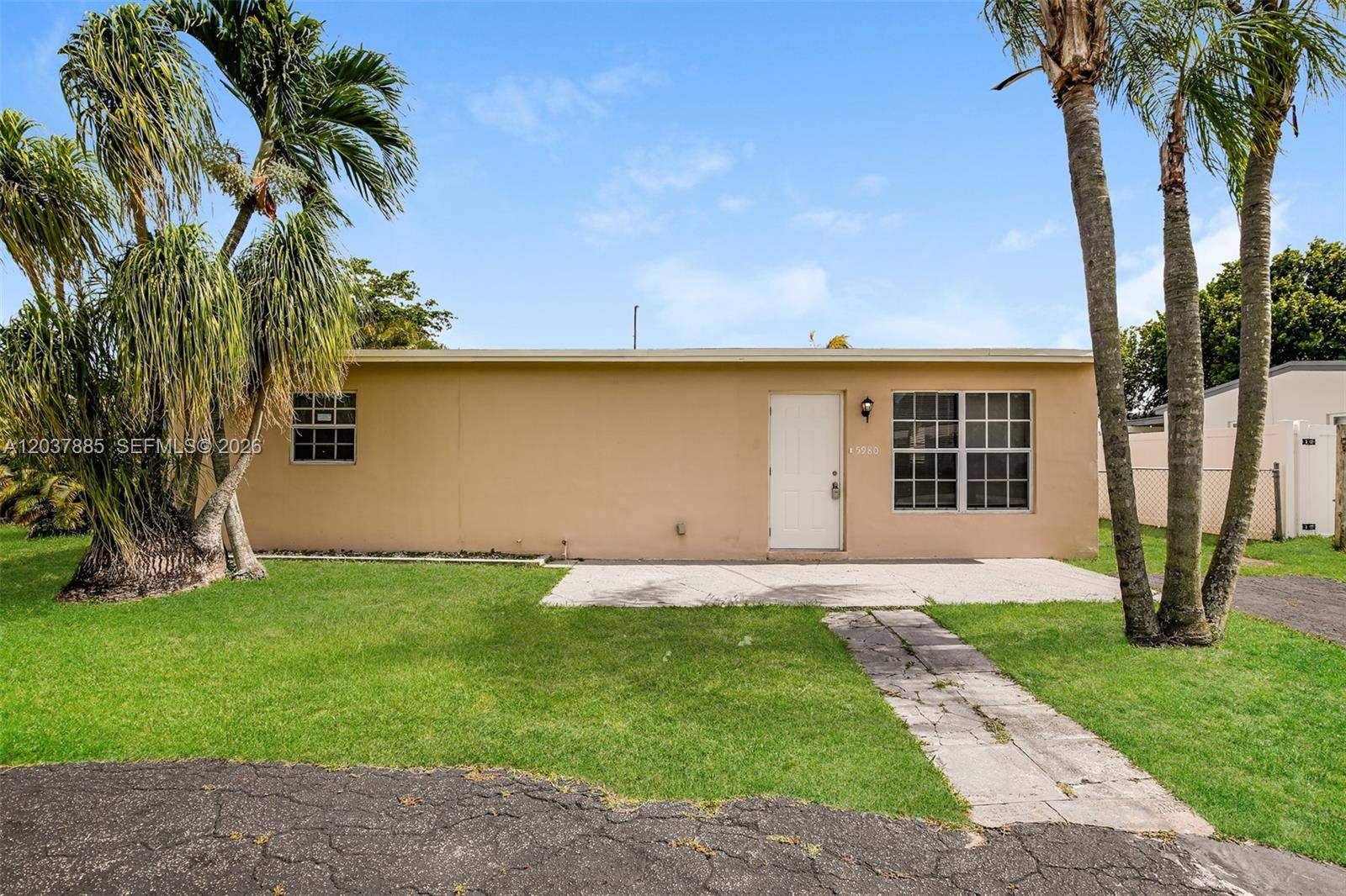5980 NW 24th CtMargate - picture