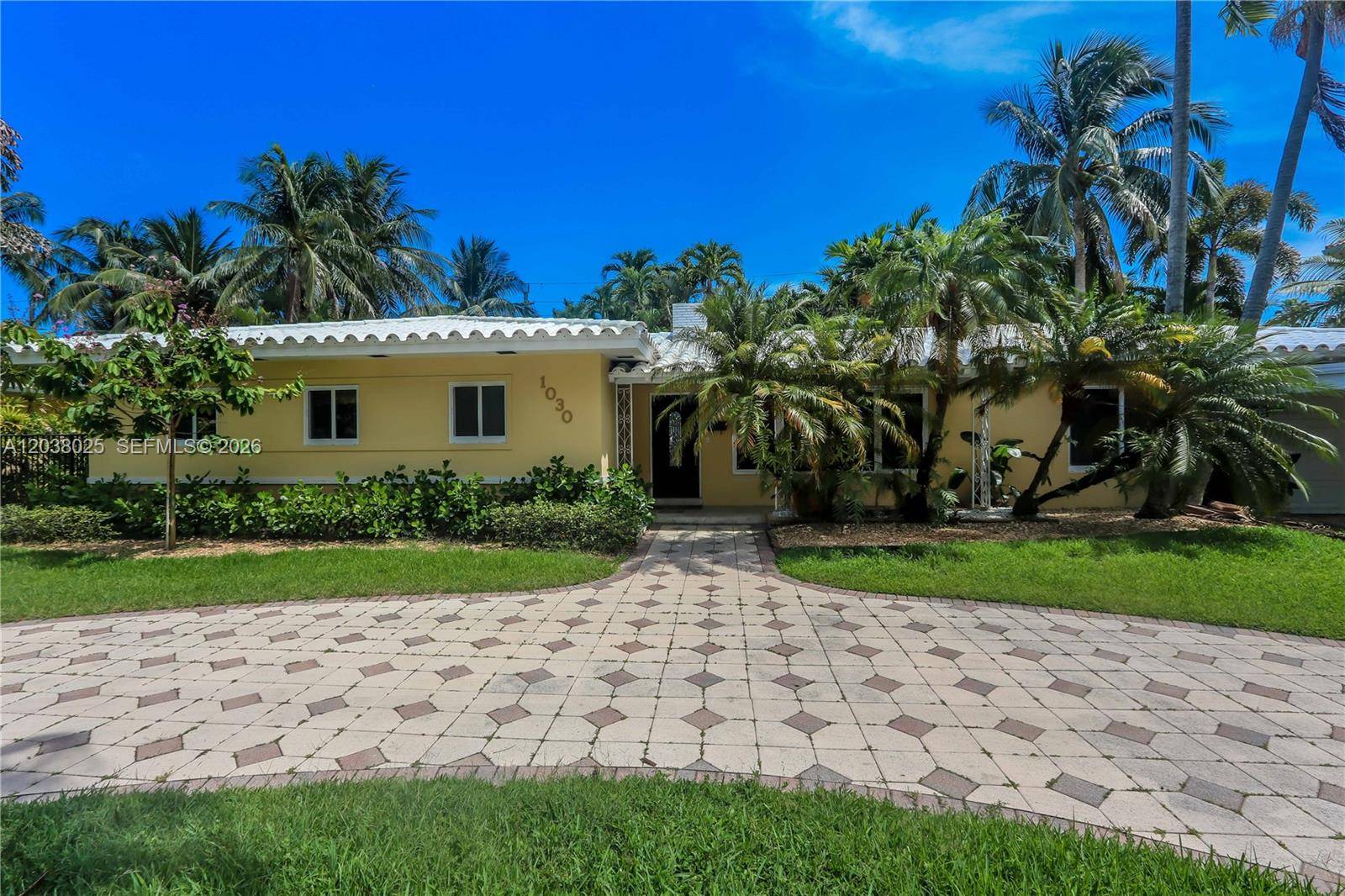 1030 Polk StHollywood - Single Family-Annual,House condo unit 1030 - picture