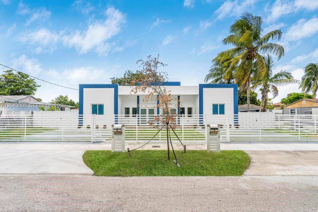 2419 NW 97th StMiami - picture